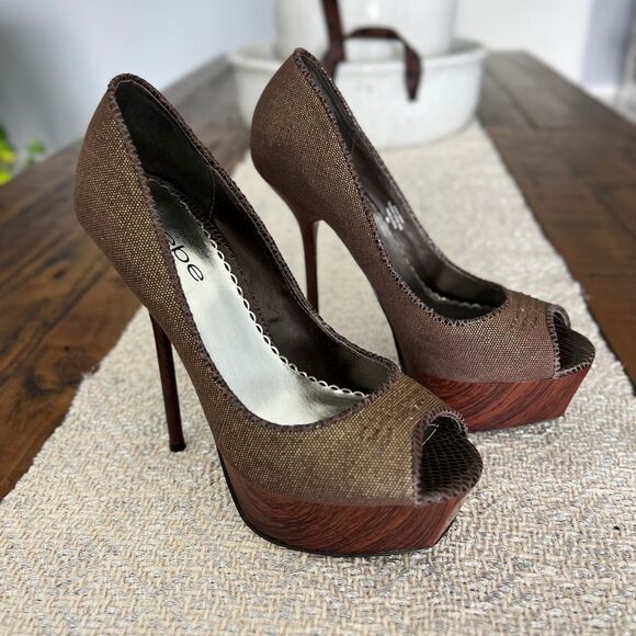 BEBE Brown Peep-Toe Platform Stiletto Heels Size 8 - Picture 2 of 10